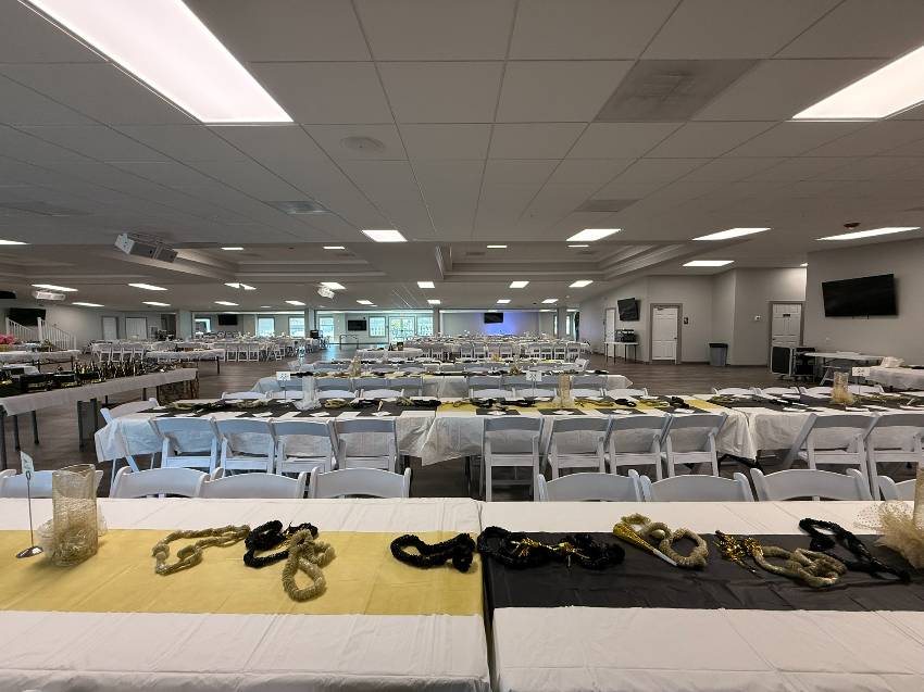 8204 Lemonwood Dr a Ellenton, FL Mobile or Manufactured Home for Sale